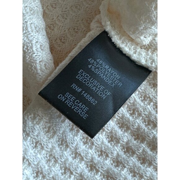 NWT Torrid RADIANT Waffle Top Cream Cowl Neck Gold Sequin Long Sleeve Size 0X - Picture 5 of 5